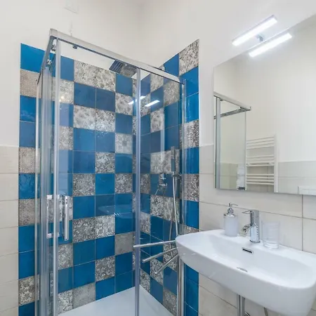 Casa de hóspedes Incentro 3*